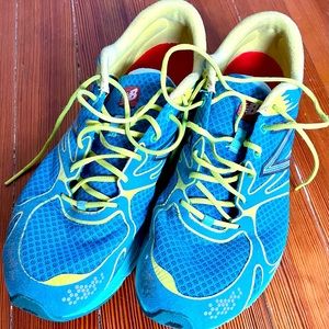New Balance WR1400 women’s lightweight running shoes, size 10 (run small)